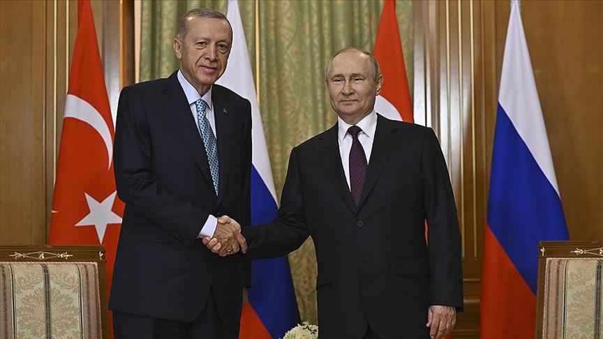 Cumhurbaşkanı Erdoğan, Rusya Devlet Başkanı Putin ile telefon görüşmesi gerçekleştirdi.