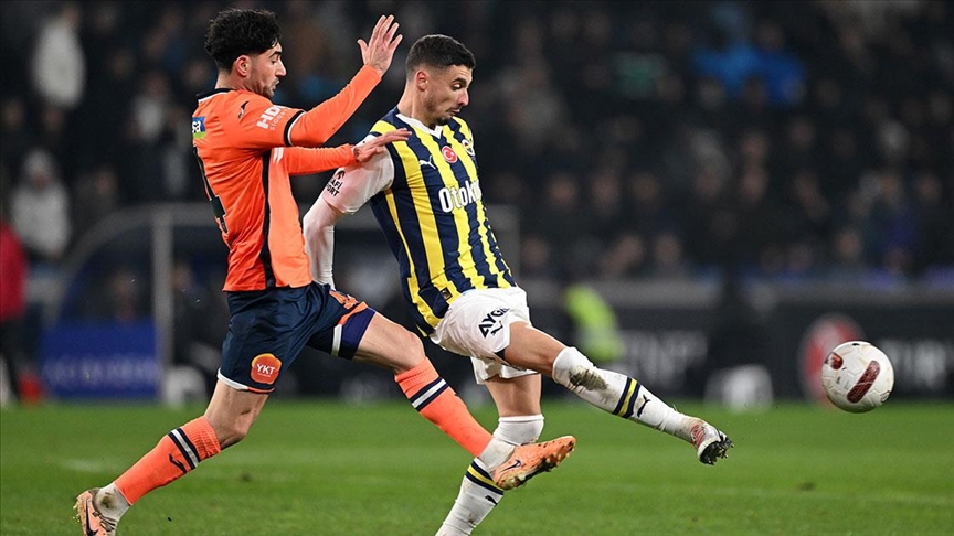 Fenerbahçe, Trendyol Süper Lig'in 16. haftasında yarın RAMS Başakşehir'i konuk