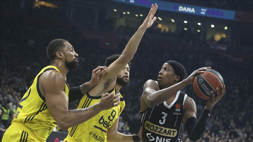 Basketbol THY Avrupa Ligi'nin 18. haftasında Fenerbahçe Beko, deplasmanda Sırbistan