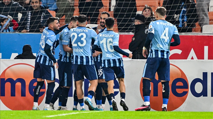 Trendyol Süper Lig'in 16. haftasında Adana Demirspor, Beşiktaş'ı 2-1 mağlup