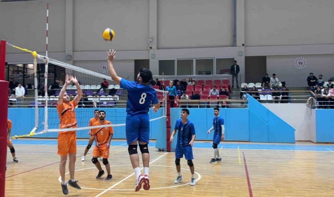 Afyonkarahisar’da bu yıl düzenlenen Yurt Lig Voleybol Müsabakaları, Tınaztepe Spor
