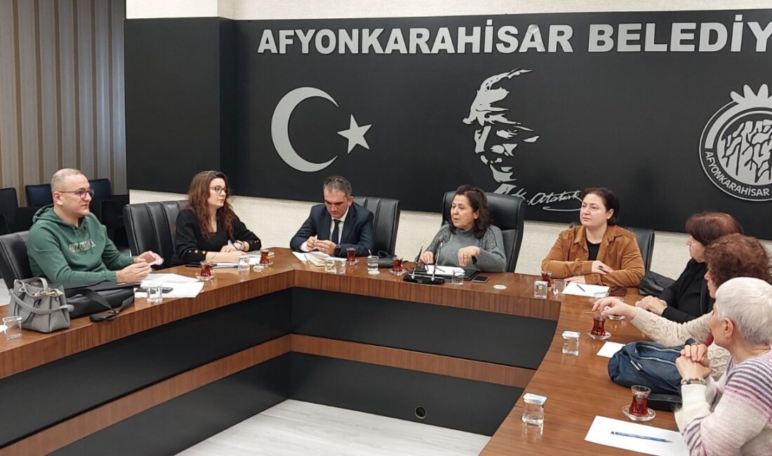 Afyonkarahisar Belediyesi Kent Konseyi Kadınlar Meclisi Yönetim Kurulu toplantısında önemli