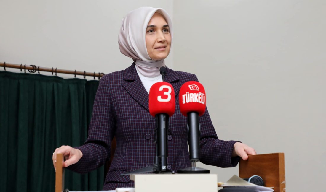 Atatürkçü Düşünce Derneği, kültür, sanat ve eğitim alanlarında gösterdiği başarılarla