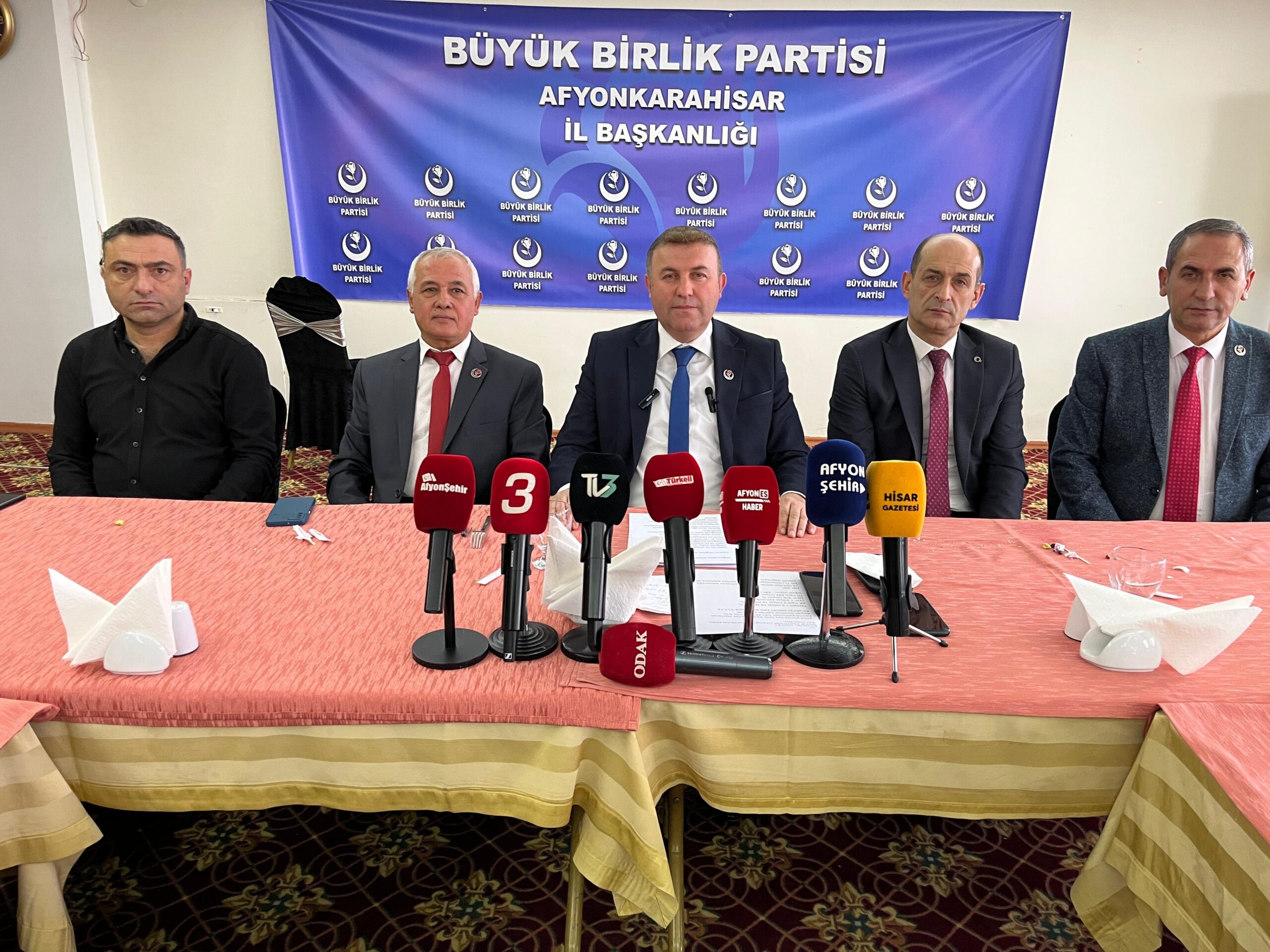 
Büyük Birlik Partisi Afyonkarahisar İl Başkanlığı Afyon basını ile bir