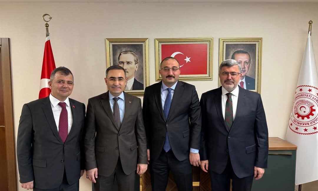 Emirdağ Belediye Başkanı Serkan Koyuncu, Afyonkarahisar Milletvekilleri Ali Özkaya ve