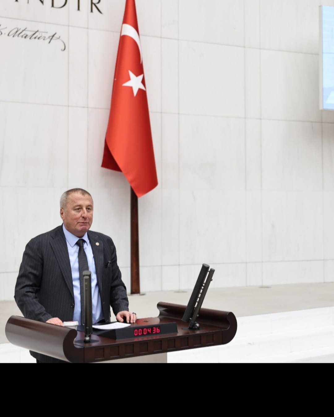 İYİ Parti Genel Başkan Yardımcısı ve Afyonkarahisar Milletvekili Hakan Şeref