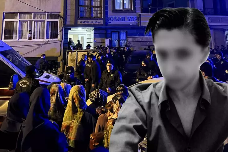 İstanbul'un Eyüpsultan ilçesinde 17 yaşındaki B.Y., babasını, annesini, kız kardeşini