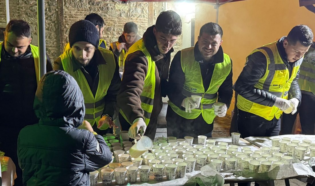 AK Parti Afyonkarahisar Gençlik Kolları, Miraç Kandili gecesinde Mevlevi Türbe