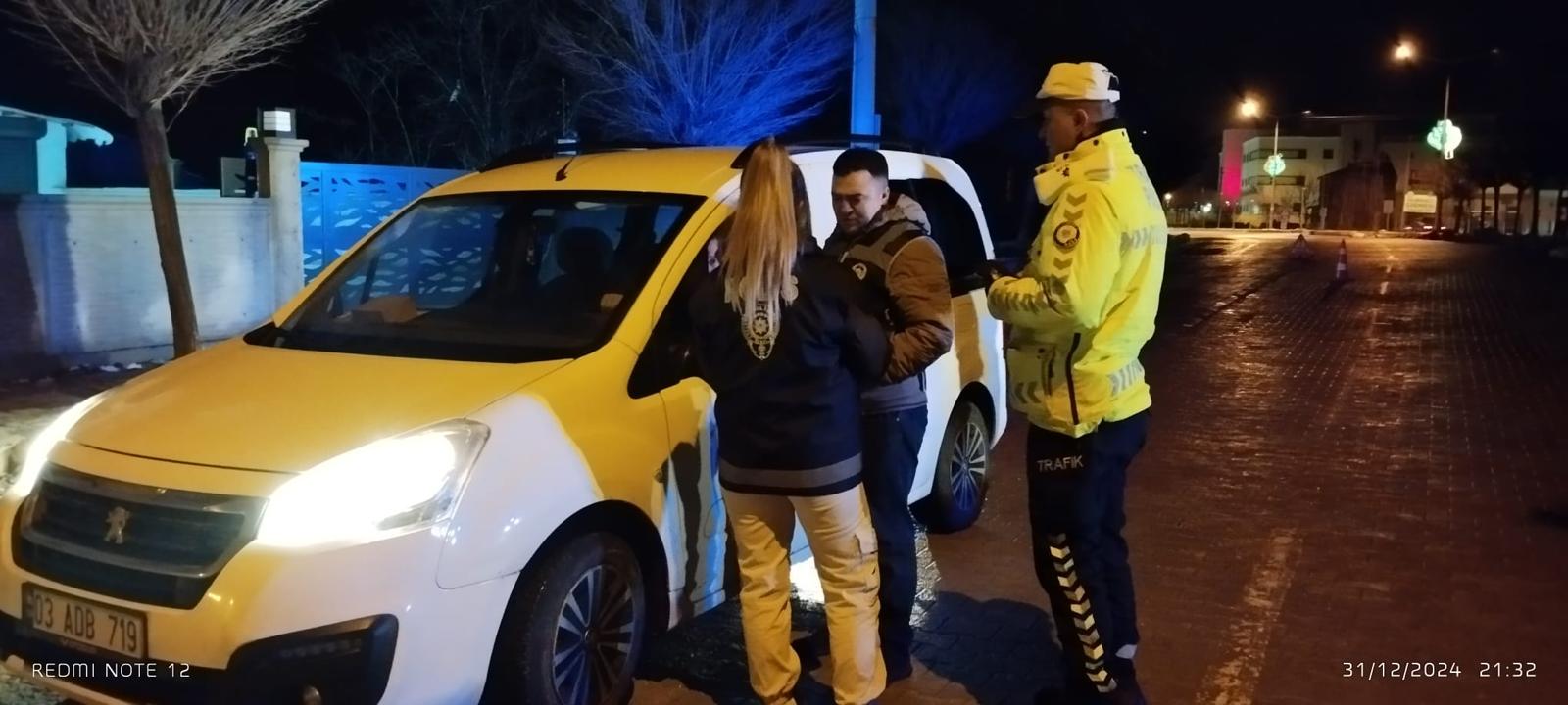 Afyonkarahisar İl Emniyet Müdürlüğü, yeni yıl akşamında vatandaşların huzur ve