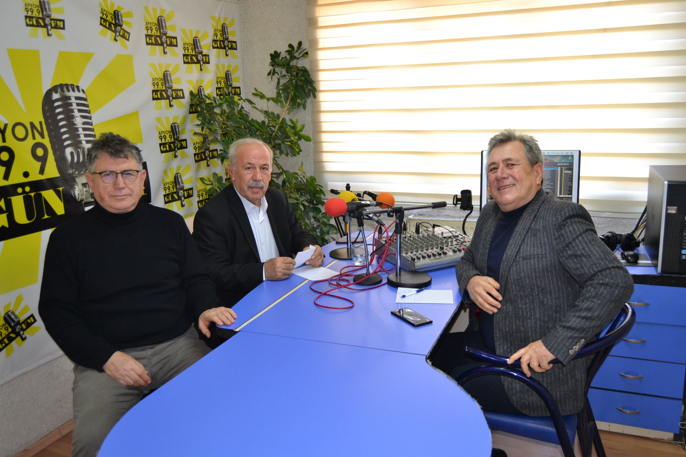 Gün FM’de yayınlanan Basın Odası programında eğitim-öğretimde yarıyıl tatilinin başlaması