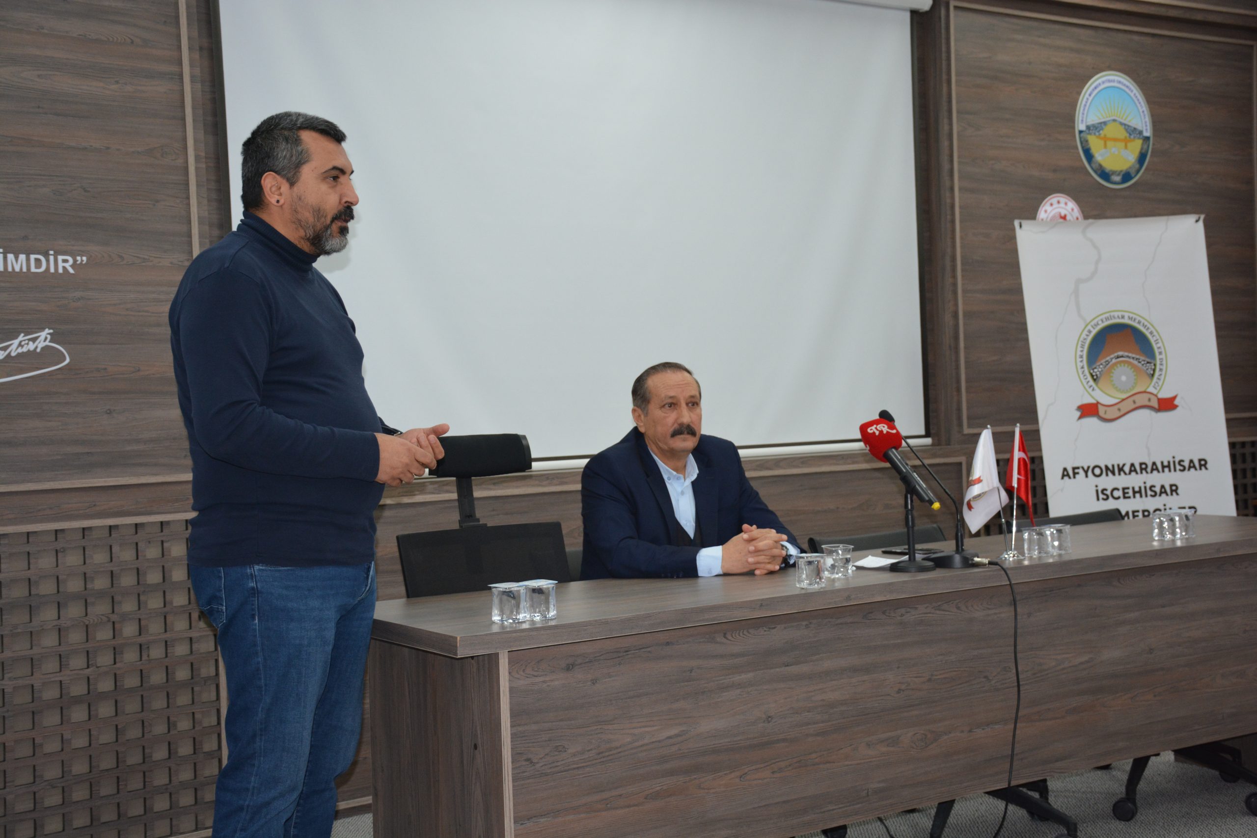 Afyonkarahisar'ın İscehisar ilçesinde 2025 yılı mermerciler istişare toplantısı yapıldı.