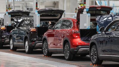 Otomobil satışları, Ocak-Aralık döneminde geçen yıla göre yüzde 1,3 artarak