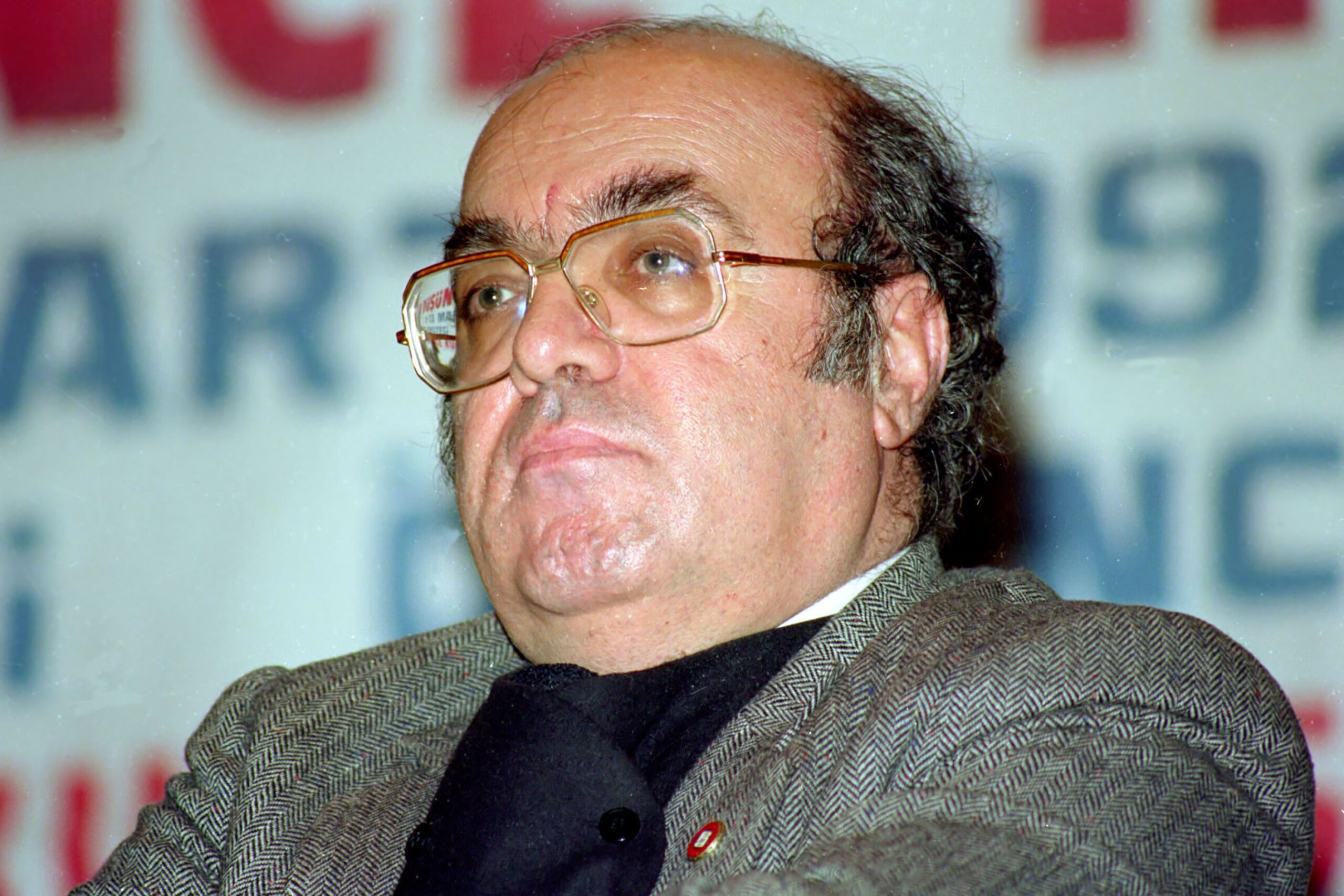 Gazeteci Uğur Mumcu, Ahmet Taner Kışlalı, Muammer Aksoy ve Bahriye