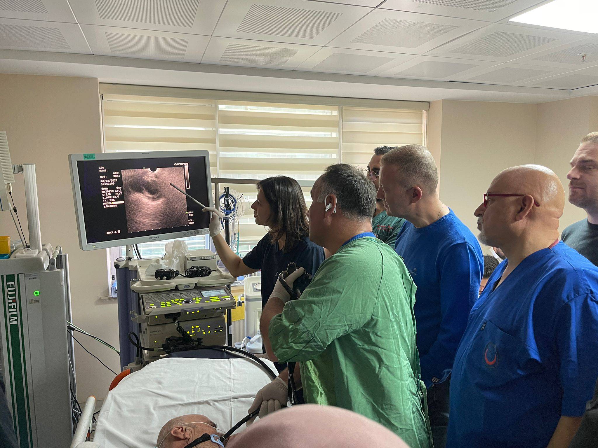 AFSÜ Hastanesi Genel Cerrahi Kliniğinde, ERCP (Endoskopik Retrograd Kolanjiyopankreatografi) eğitim