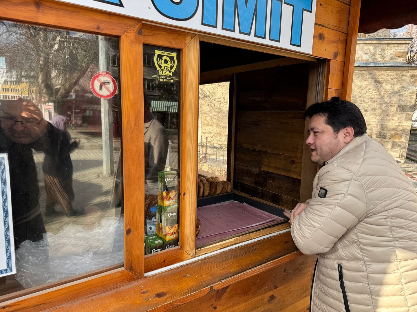 Bolvadin Belediye Başkanı Derviş Aynacı, ilçenin ekonomik kalkınmasının temel taşlarından