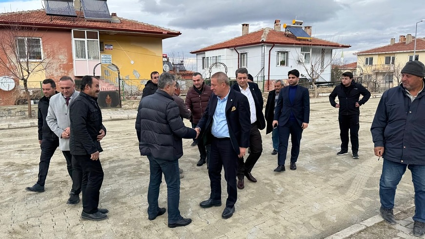 
Afyonkarahisar’ın Çay ilçesini ziyaret eden İYİ Parti Genel Başkan Yardımcısı