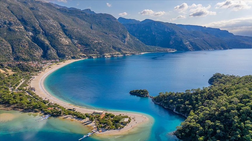 Muğla'nın Fethiye ilçesinde bulunan ve havadan manzarasıyla Türkiye'nin turizmdeki tanıtım