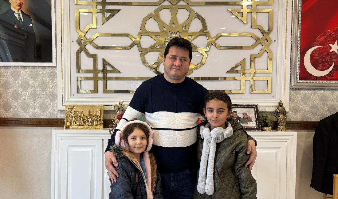 Bolvadin Belediye Başkanı Derviş Aynacı, bu kez çok özel misafirlerini