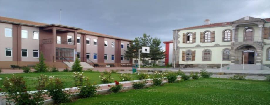 AK Parti Afyonkarahisar Milletvekili İbrahim Yurdunuseven, Sinanpaşa Meslek Yüksek Okulu’nun