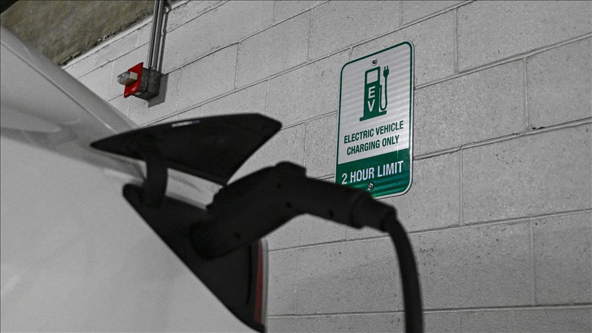 Dünyada elektrikli araç satışları geçen yıl 17,1 milyonla rekor seviyeye