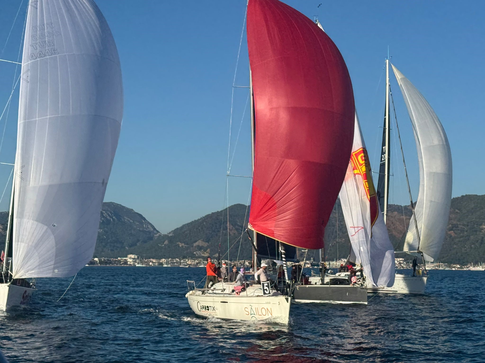 Muğla'nın Marmaris ilçesinde 16. Kış Trofesi büyük bir heyecanla başlarken,