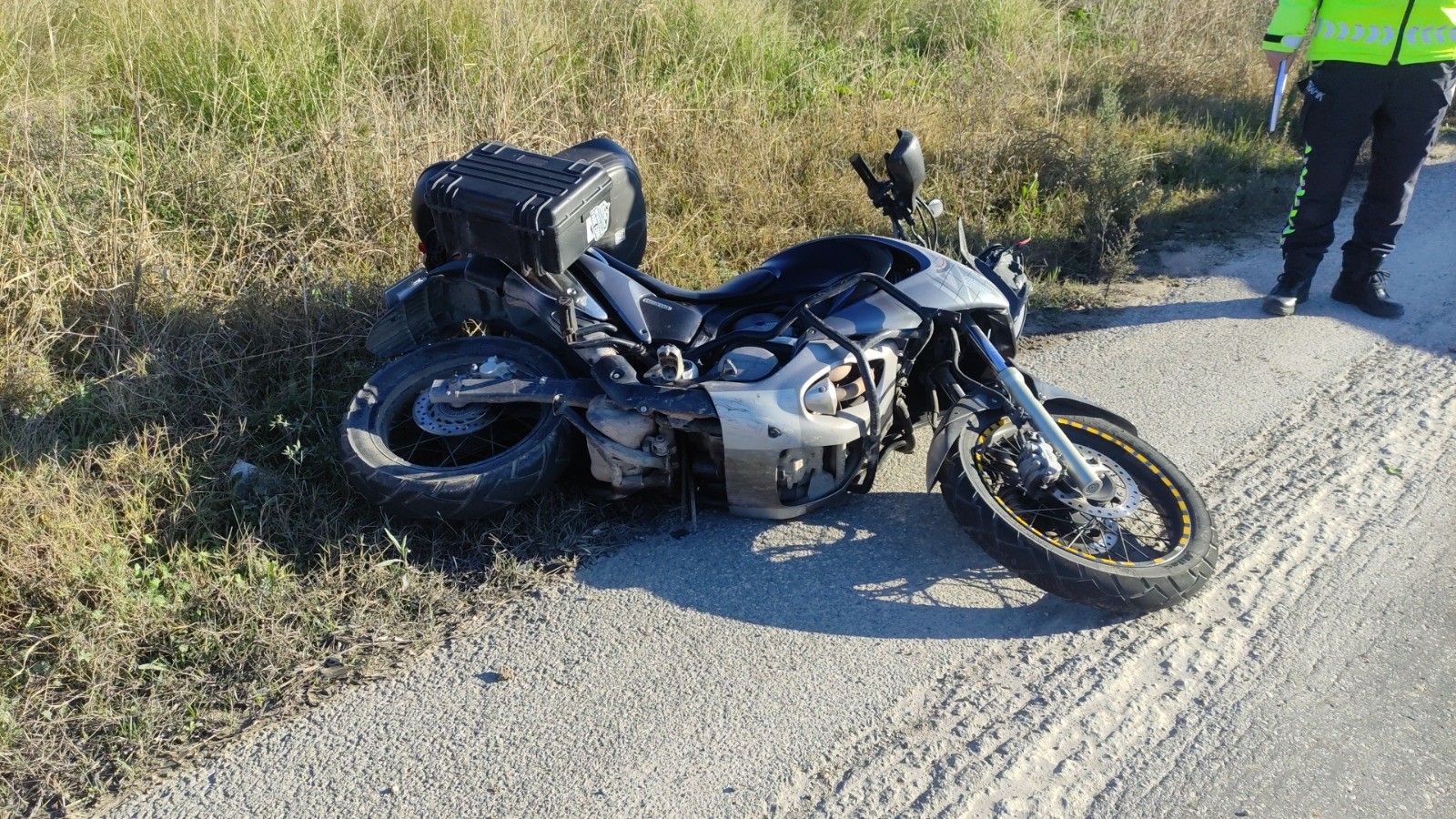 Bursa’da Şerit Değiştiren Otomobil Motosiklet Sürücüsüne Çarptı: Bir Kişi Hayatını