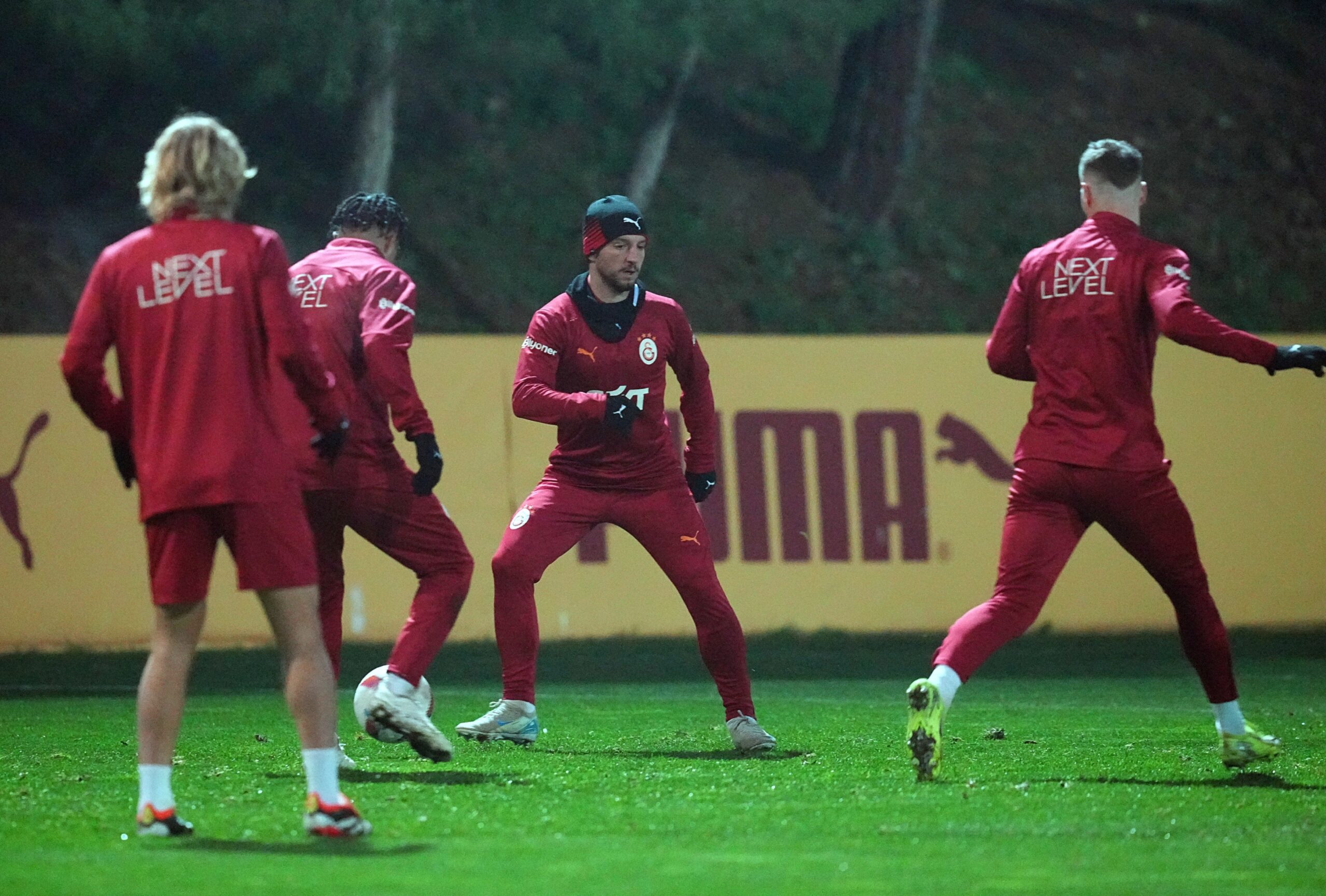 Galatasaray, Trendyol Süper Lig’in 18. haftasında Göztepe ile oynayacağı maçın
