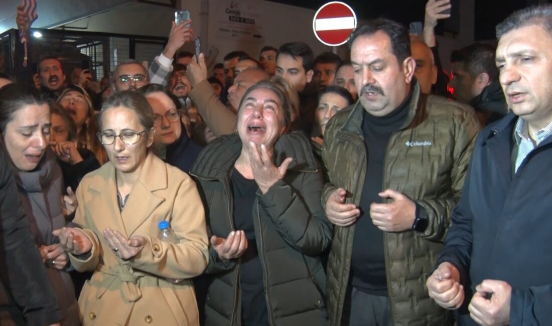 Antalya’da tedavi gördüğü hastanede hayatını kaybeden sanatçı Ferdi Tayfur’un cenazesi
