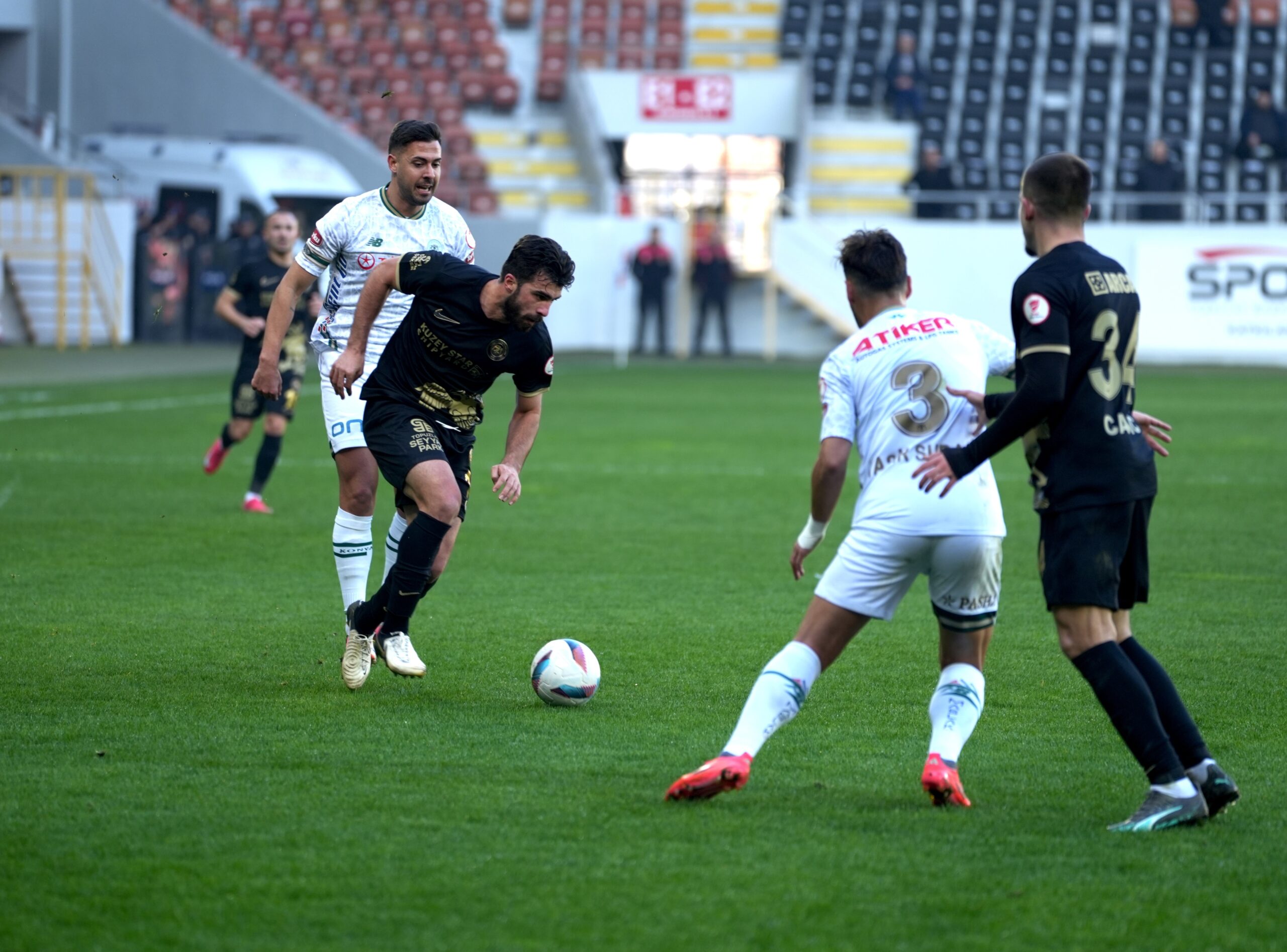 Ziraat Türkiye Kupası C Grubu karşılaşmasında Çorum FK, konuk ettiği