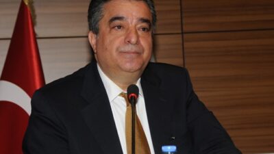 Balıkesir Sanayi Odası'nın önceki dönem başkanlarından Ahmet Kula'ya ait 93