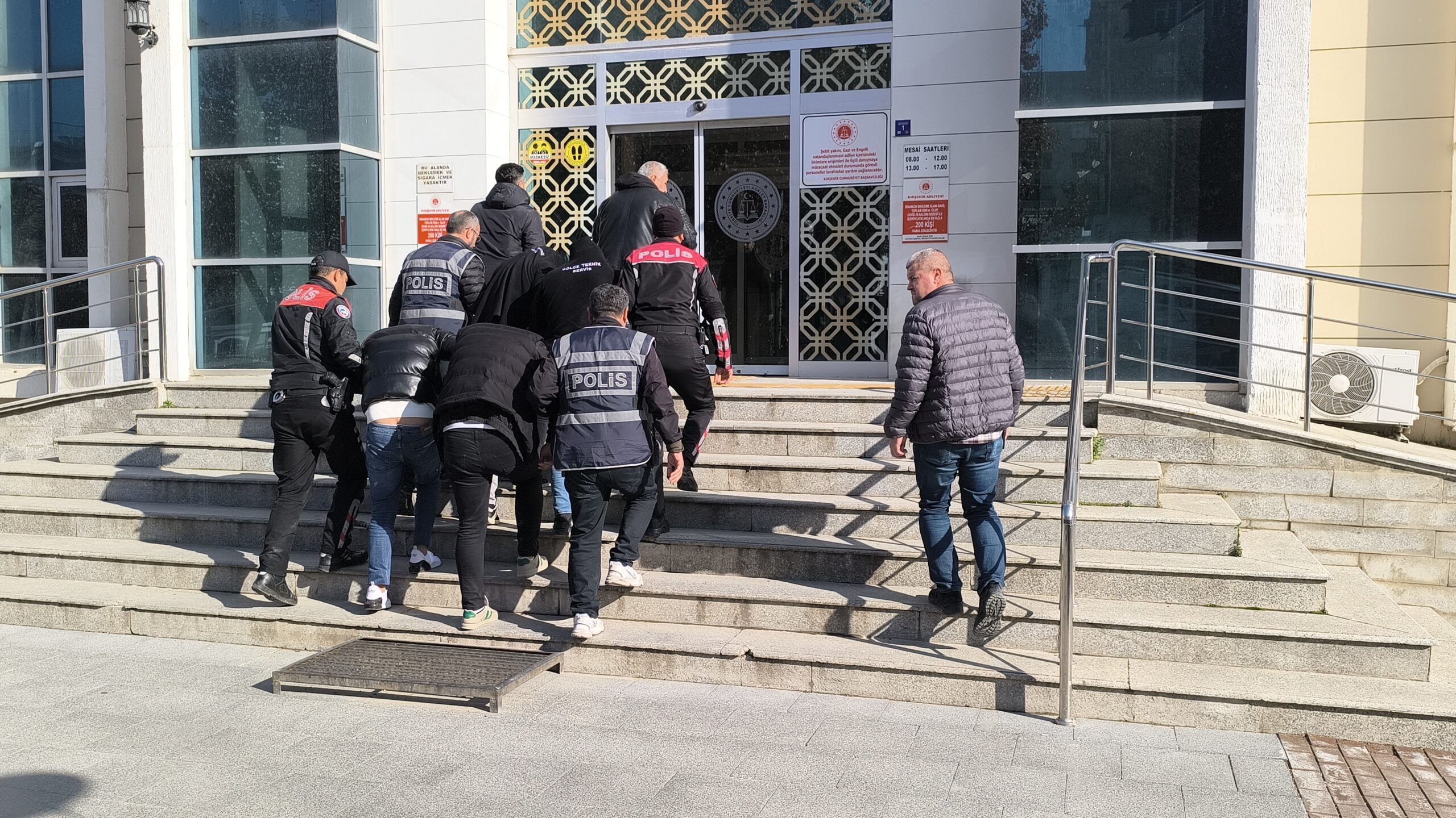 Kırşehir'de yaşlı vatandaşları telefonla arayarak kombi bakım kampanyası bahanesiyle yaklaşık