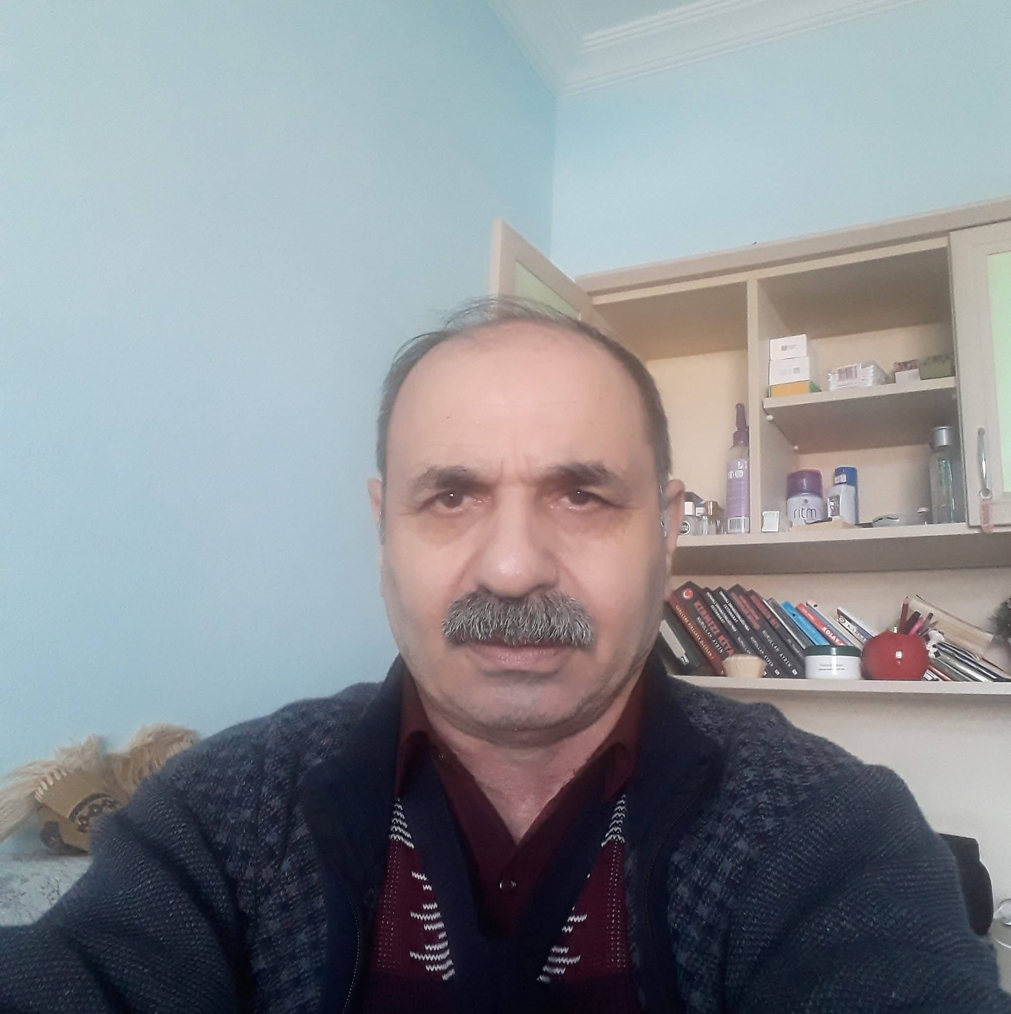  Kocaeli'nin Darıca ilçesinde bir kişi, 5 çocuk annesi eşini pompalı