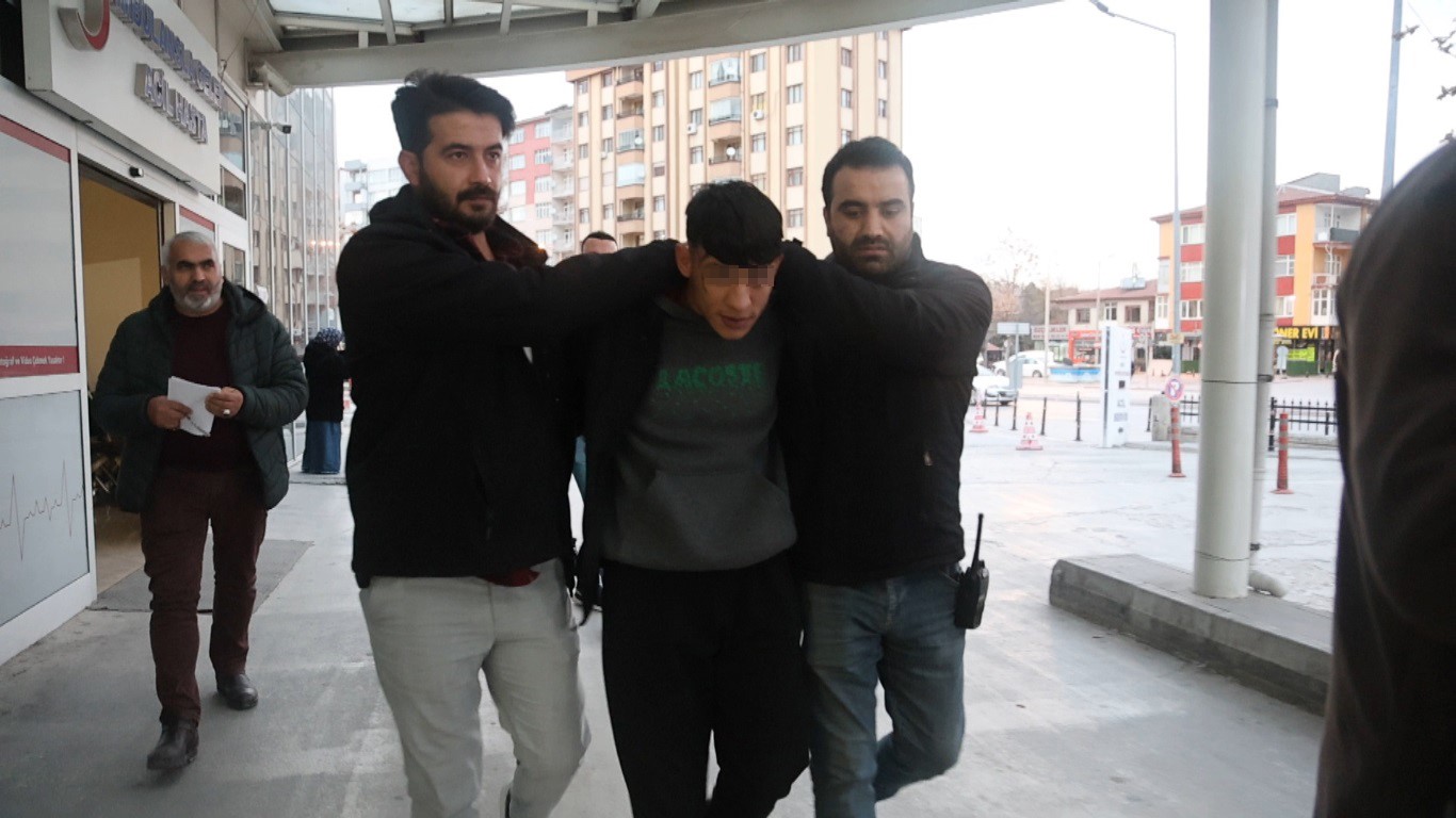 Konya’da, “Bana burada kötü davranıyorlar” diye mesaj atan kız arkadaşının
