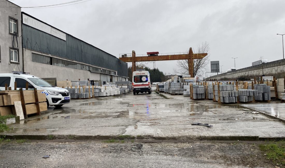   Kocaeli’nin Kartepe ilçesinde, bir mermer üretim firmasında çalışan işçi,