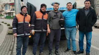 Zonguldak’ın Çaycuma ilçesinde meydana gelen olayda bir vatandaş içinde para