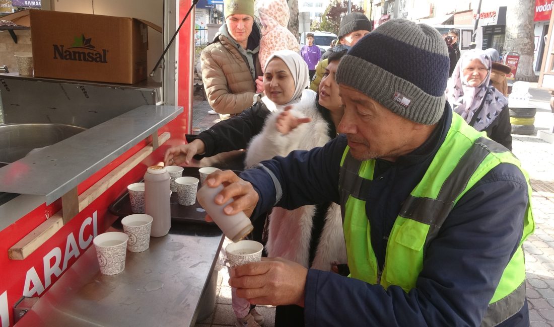 Kütahya Vakıflar Bölge Müdürlüğü, Miraç Kandili'ni anlamlı bir etkinlikle kutladı.