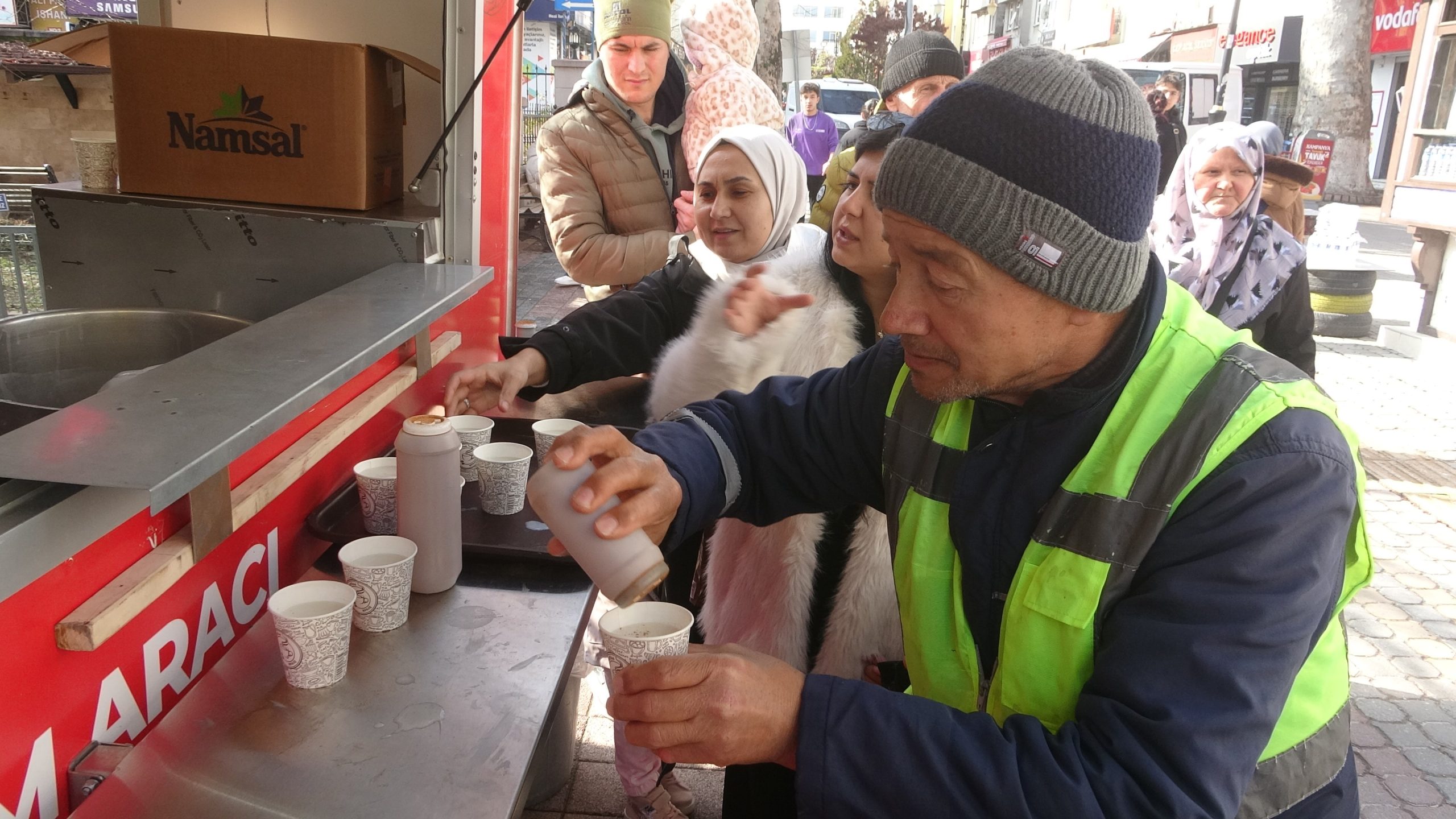 Kütahya Vakıflar Bölge Müdürlüğü, Miraç Kandili'ni anlamlı bir etkinlikle kutladı.