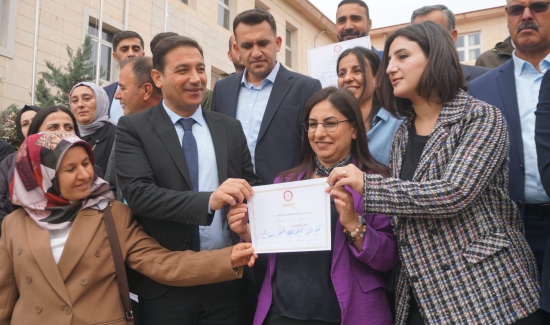 Bir Belediyeye daha kayyum atandı Siirt Belediye Başkanı Sofya Alağaş İçişleri Bakanlığınca görevden uzaklaştırıldı, yerine