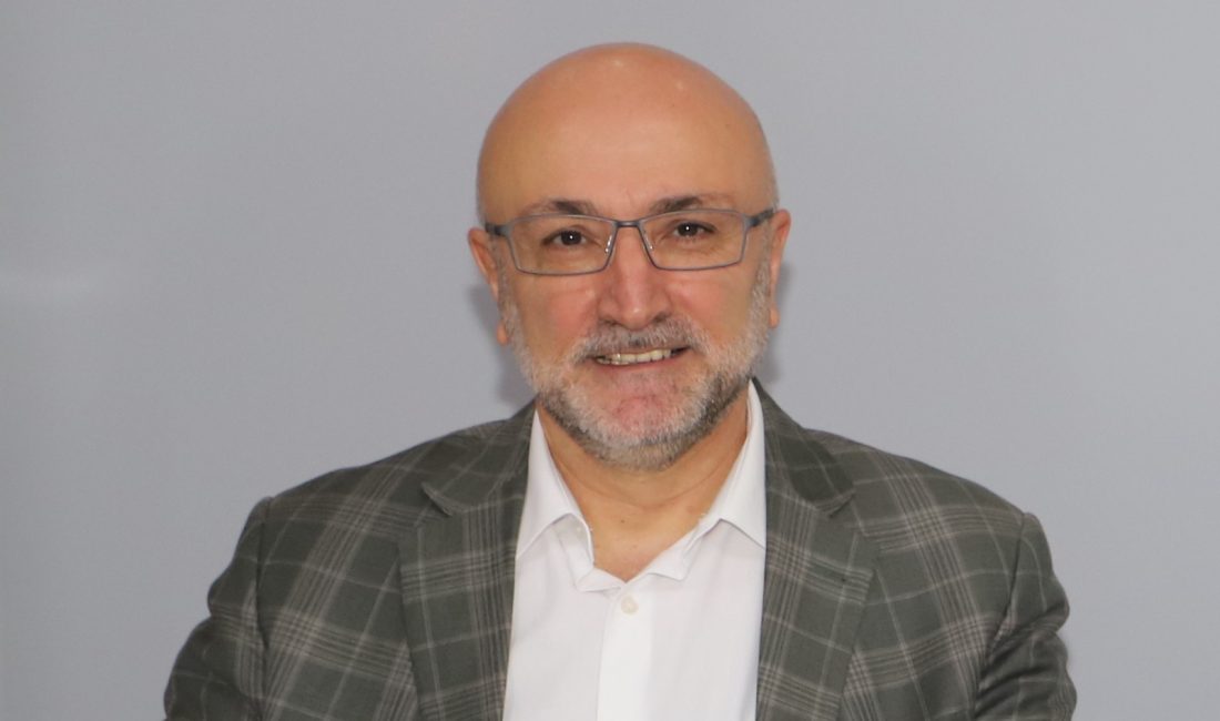 İl Başkanı Turgay Şahin’den Vali Yiğitbaşı’na destek: “Amaç, katliam değil, korumadır” AK Parti Afyonkarahisar İl Başkanlığı ve AK Parti İl Başkanı