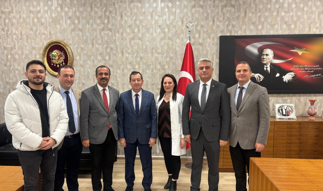 “Devlet Hastanemiz, takdire şayandır” Yeni Sendika Afyonkarahisar İl Başkanı Osman Aktaş, Afyonkarahisar Devlet Hastanesi