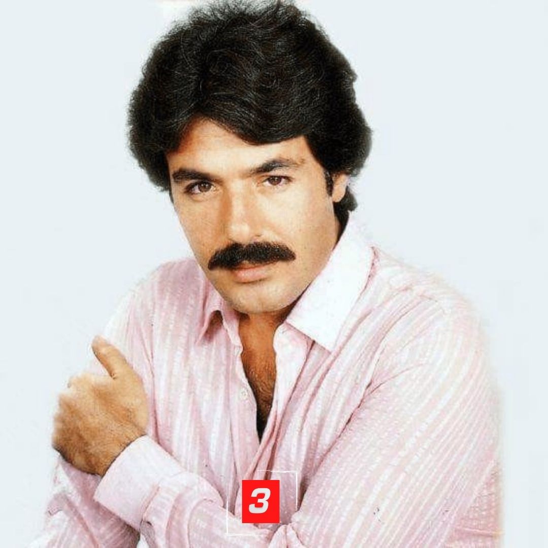 ?Ferdi Tayfur’un hayatını kaybetti.   Şarkıcı, besteci ve sinema yönetmeni