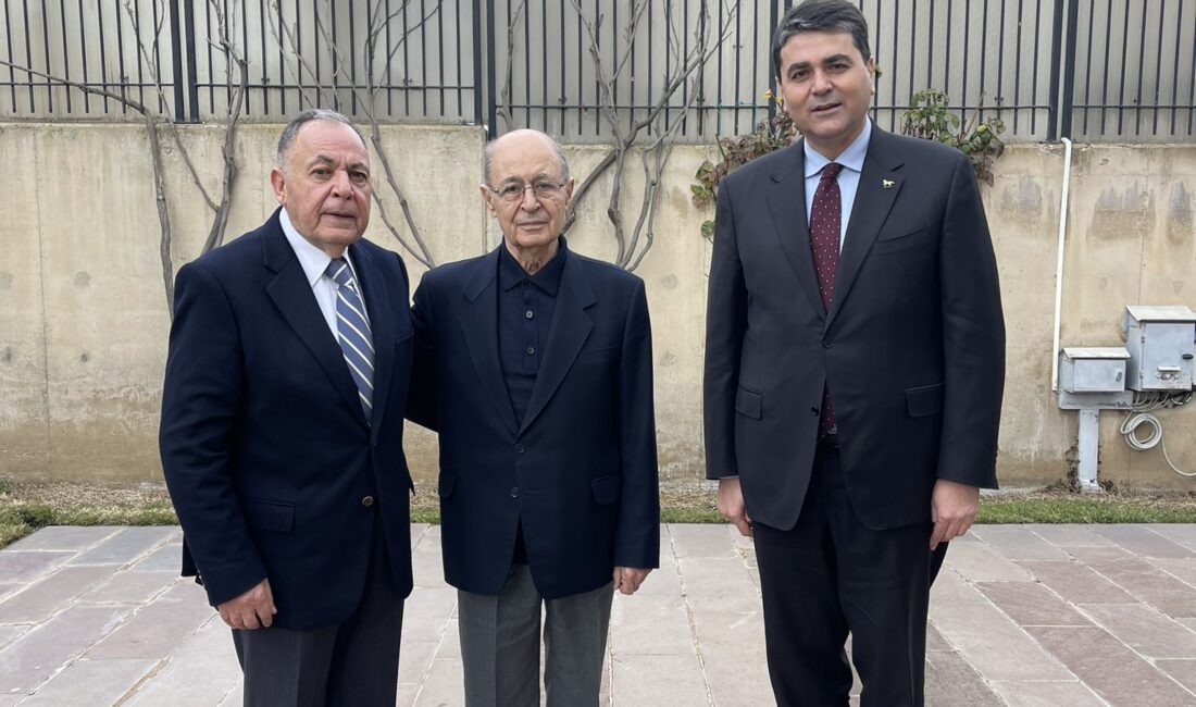 Demokrat Parti Genel Başkanı Gültekin Uysal, 10. Cumhurbaşkanı ve Afyonkarahisarlı