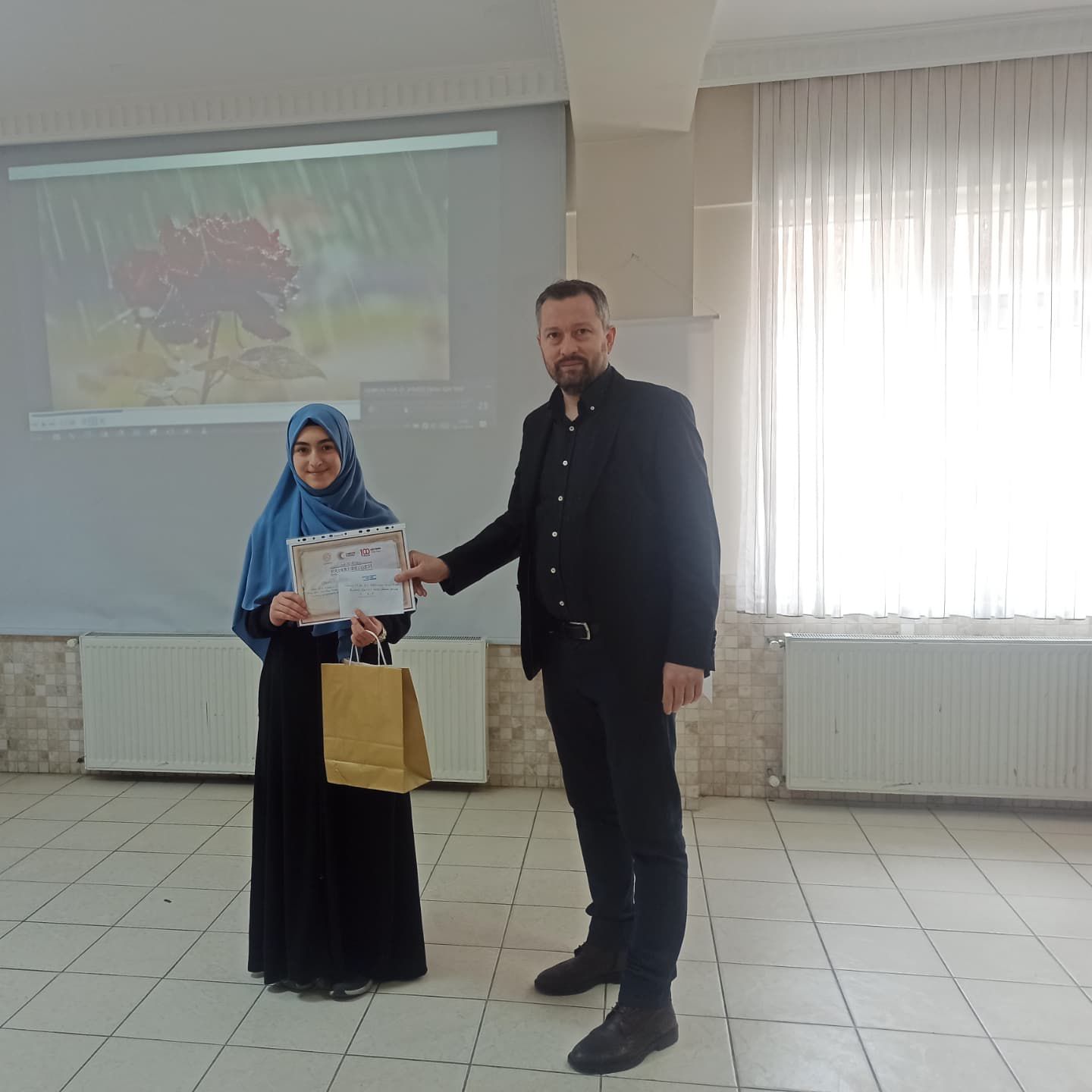 
Din Öğretimi Genel Müdürlüğü tarafından planlanan İmam Hatip Ortaokulları Kız