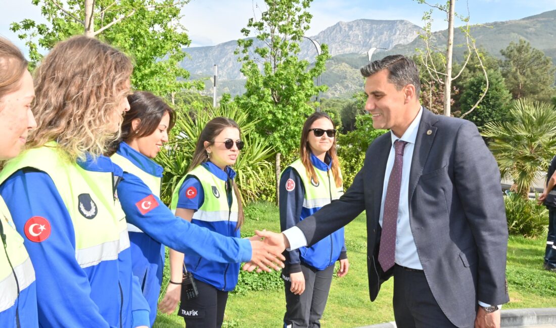 Manisa Büyükşehir Belediye Başkanı Ferdi Zeyrek’in, kadınların iş gücüne katılımını