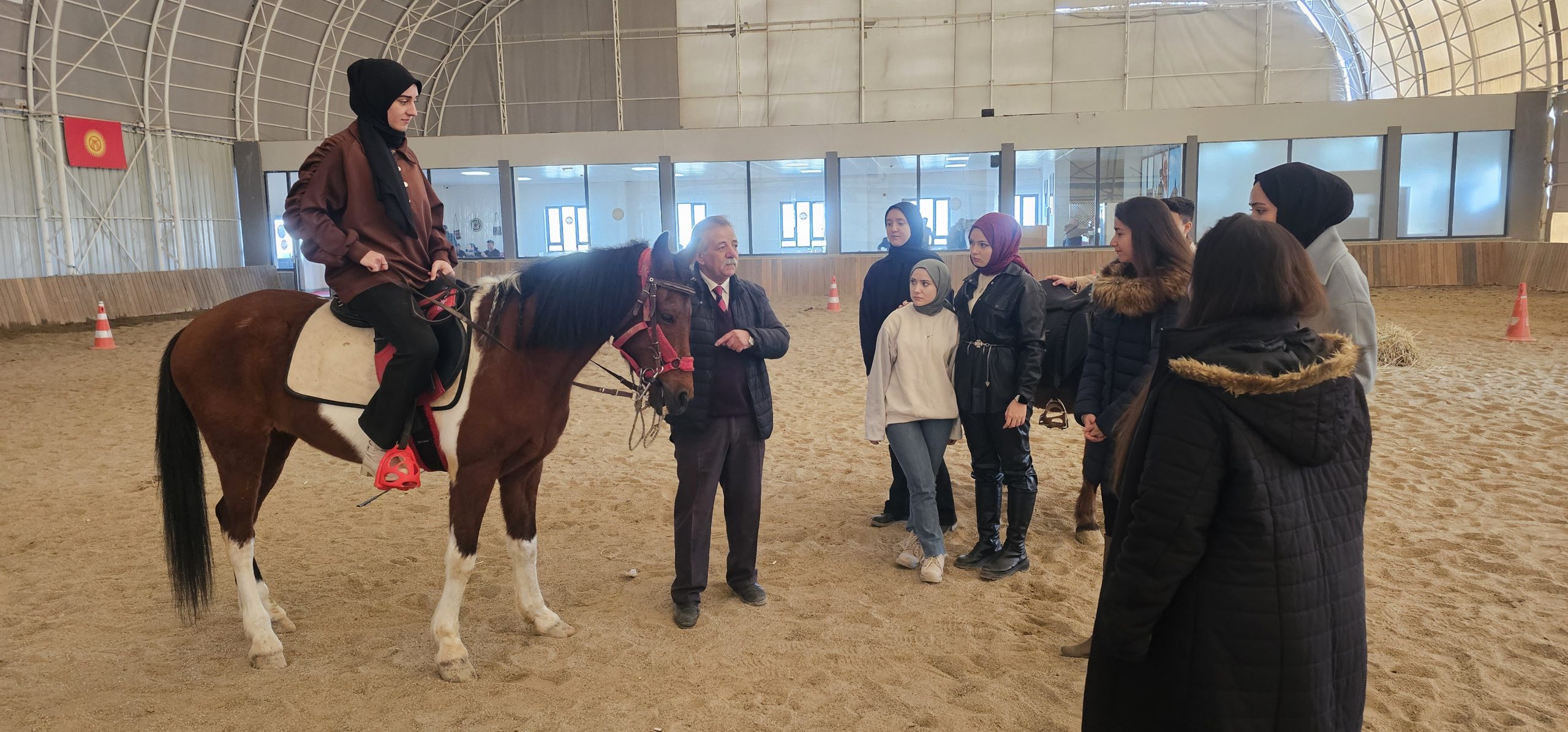 Tomris Hatun Rahvan At Merkezi ve Atlı Sporlar Tesisi bambaşka