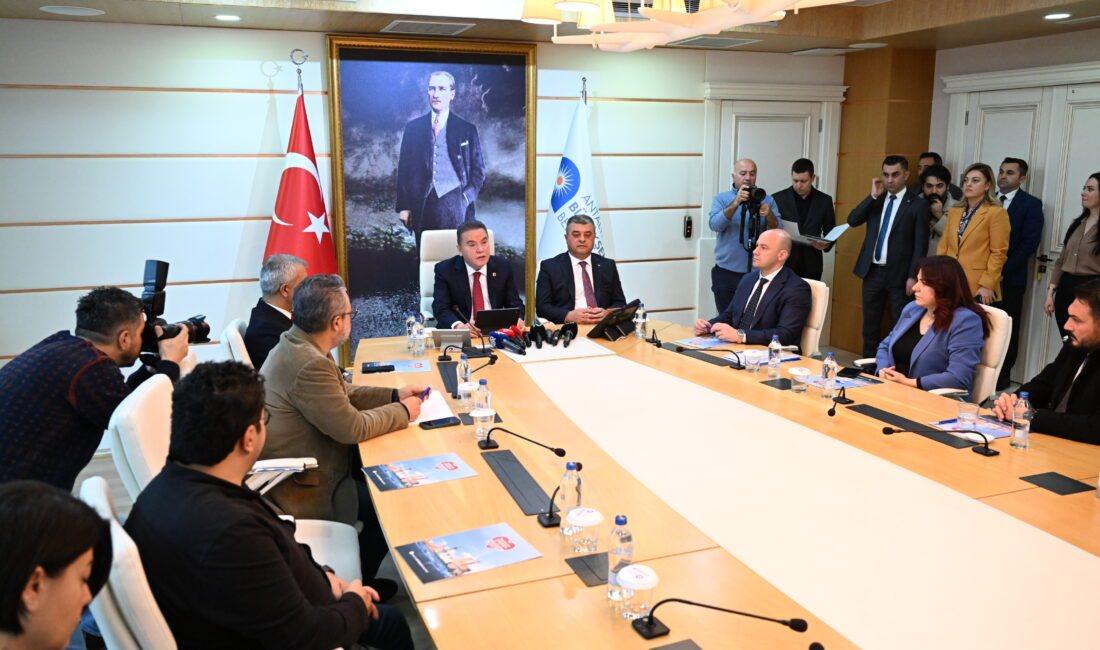 Antalya Büyükşehir Belediyesi ile Antalya Şoförler Odası arasında Antalya’da hizmet