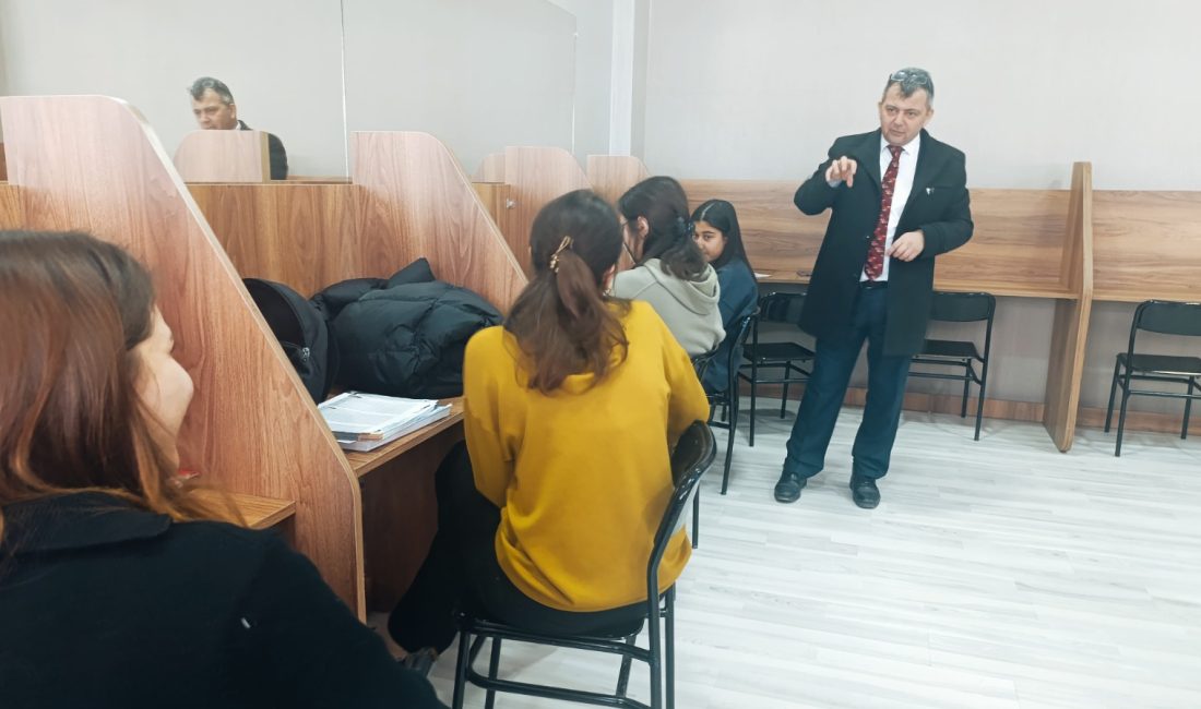 Emirdağ Belediyesi Gençlik Merkezi’nde, gençlerin eğitim süreçlerine destek olmak ve