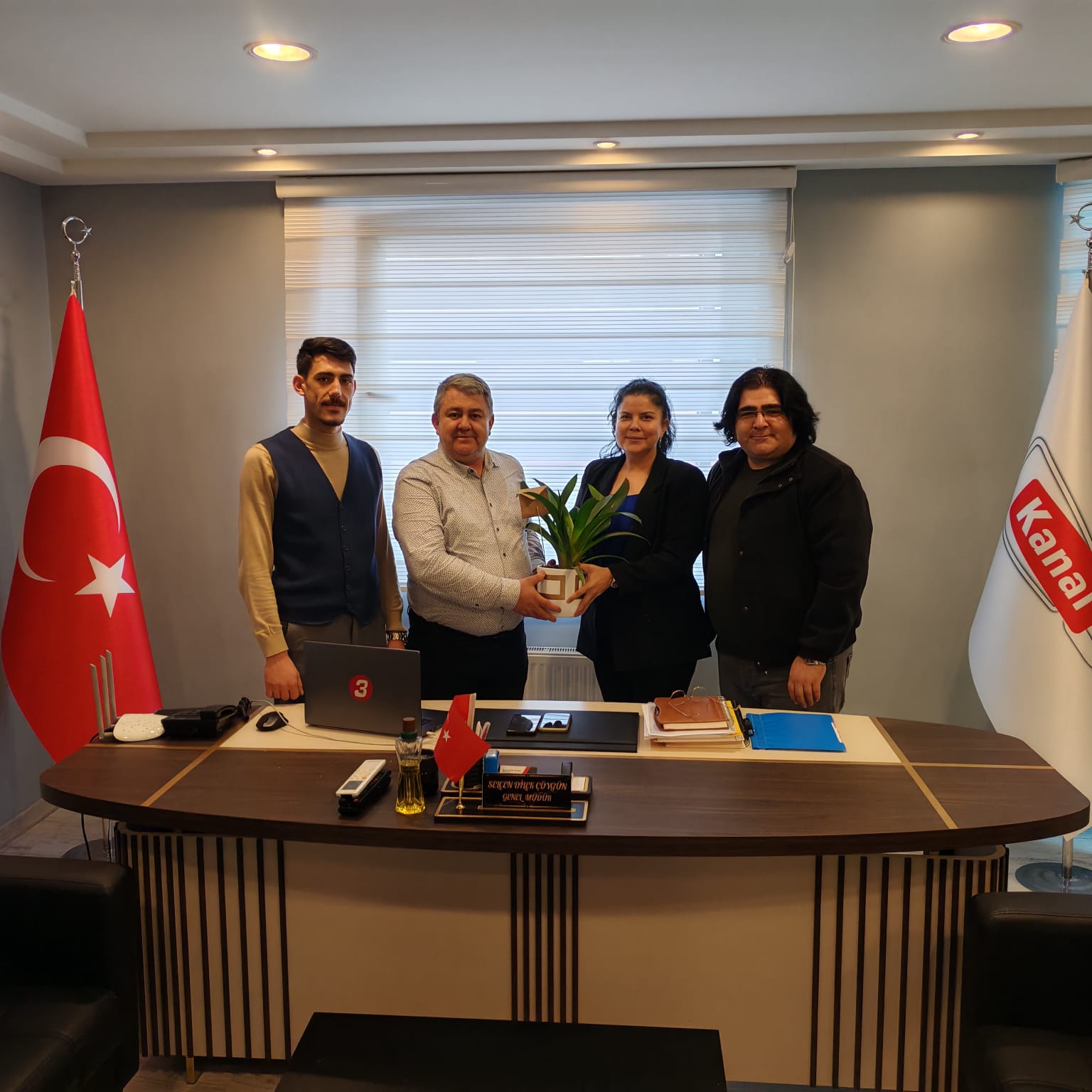Afyon Şehir Gazetesi İmtiyaz sahibi Hakan Dilek, Kanal 3 Ankara’yı