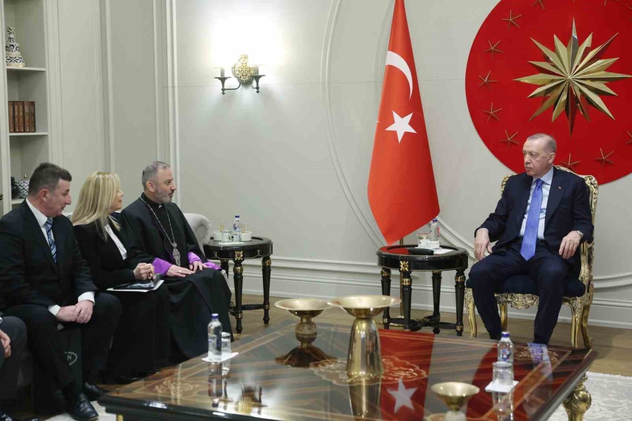 Cumhurbaşkanı Recep Tayyip Erdoğan, Türkiye Ermeni Katolik Cemaati Ruhani Reisi