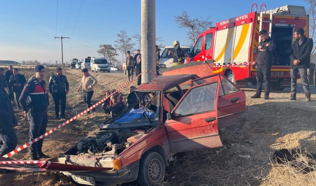Konya’nın Çumra ilçesinde dün otomobilin direğe çarpması sonucu meydana gelen